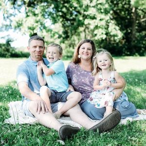 Meet your Posher, Laci